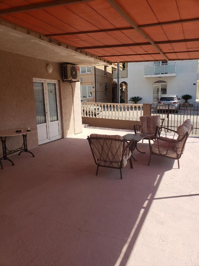 סוטומורה Apartments Petricevic מראה חיצוני תמונה