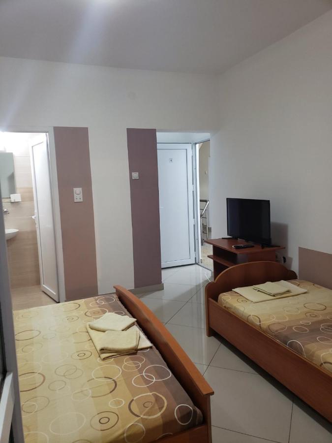 סוטומורה Apartments Petricevic מראה חיצוני תמונה