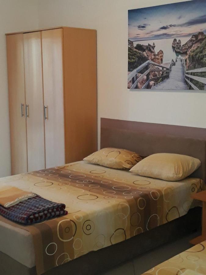 סוטומורה Apartments Petricevic מראה חיצוני תמונה