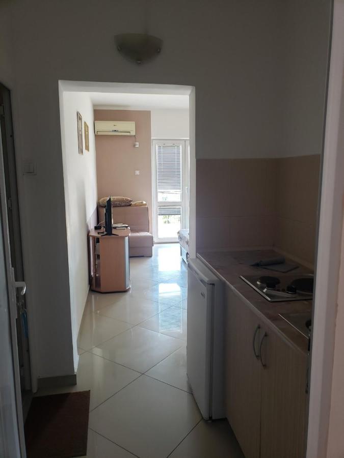 סוטומורה Apartments Petricevic מראה חיצוני תמונה