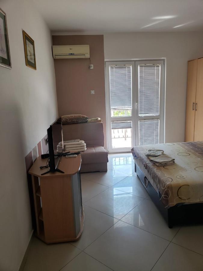 סוטומורה Apartments Petricevic מראה חיצוני תמונה