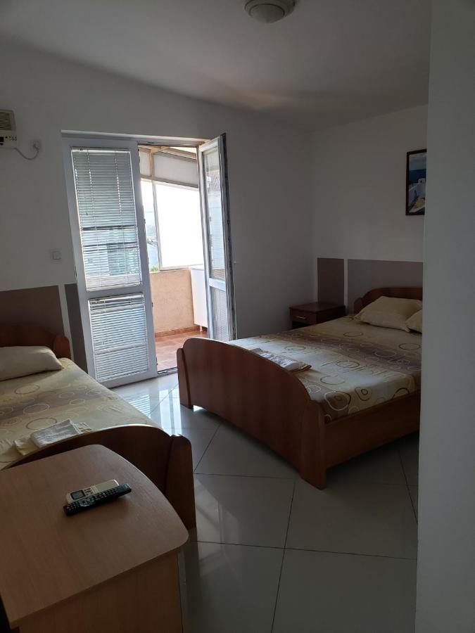סוטומורה Apartments Petricevic מראה חיצוני תמונה