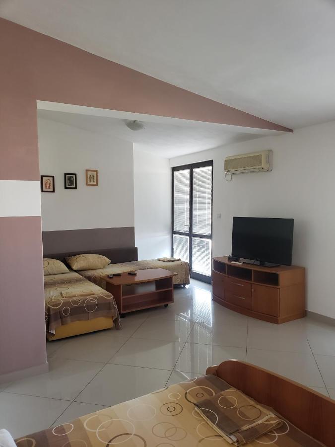 סוטומורה Apartments Petricevic מראה חיצוני תמונה