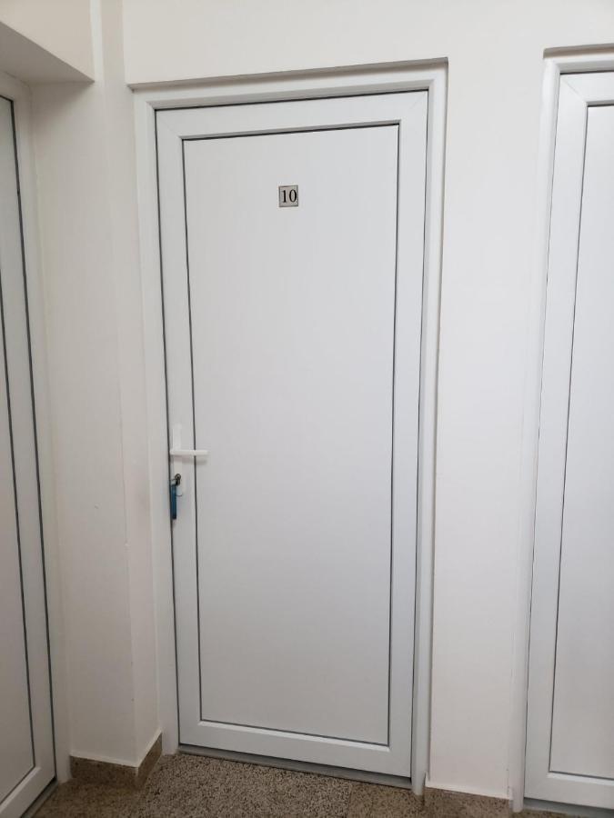 סוטומורה Apartments Petricevic מראה חיצוני תמונה